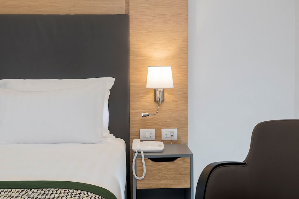 Premium Room - Photo 2