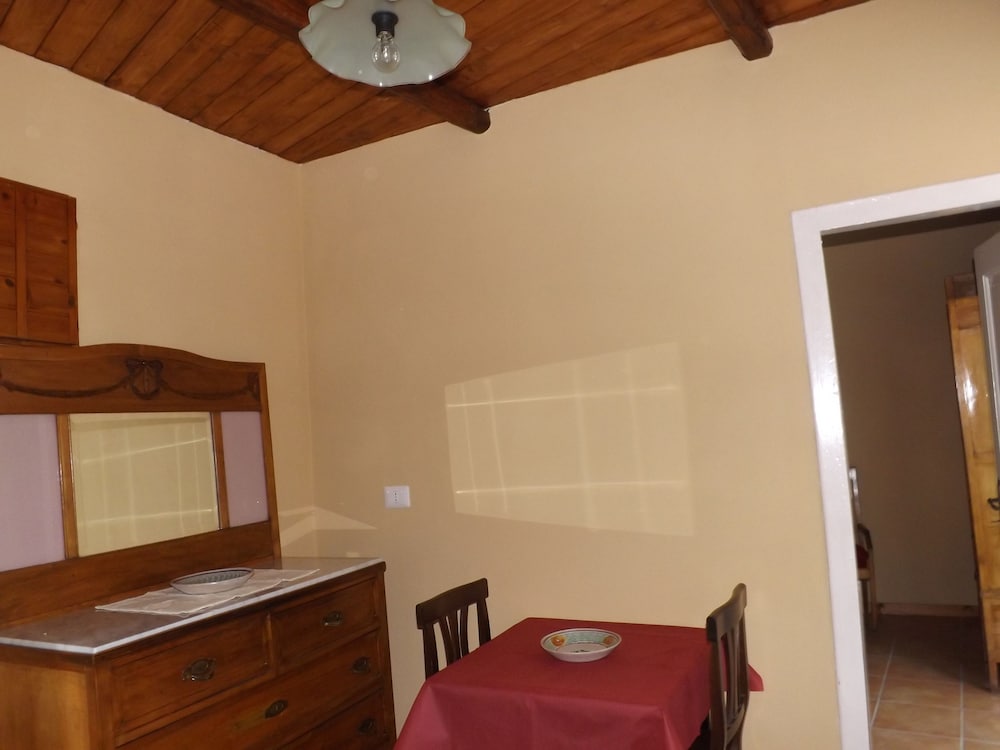 Standard Room photo 3
