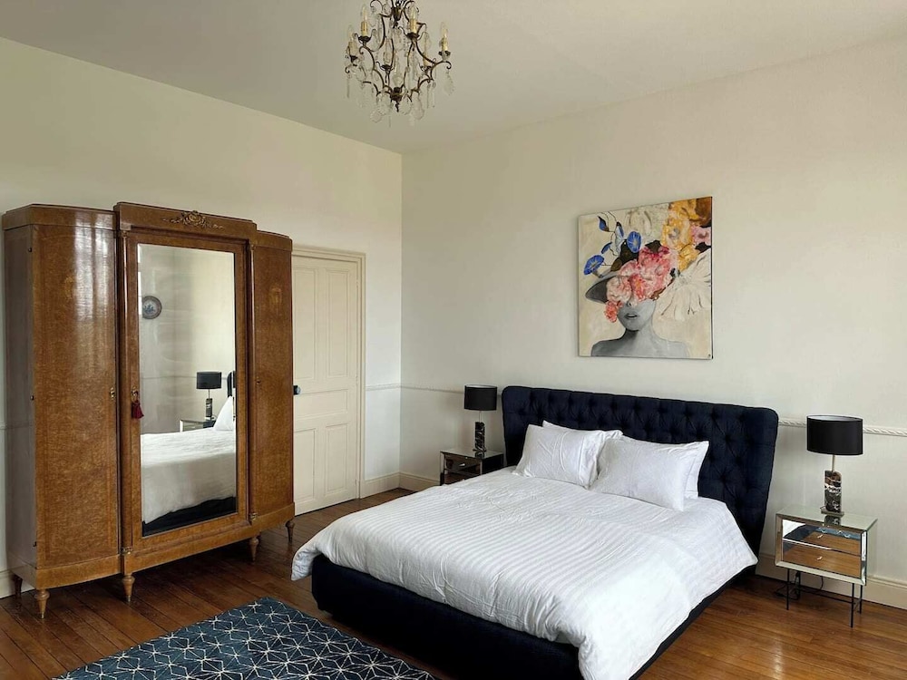 Deluxe Double Room, City View photo 2