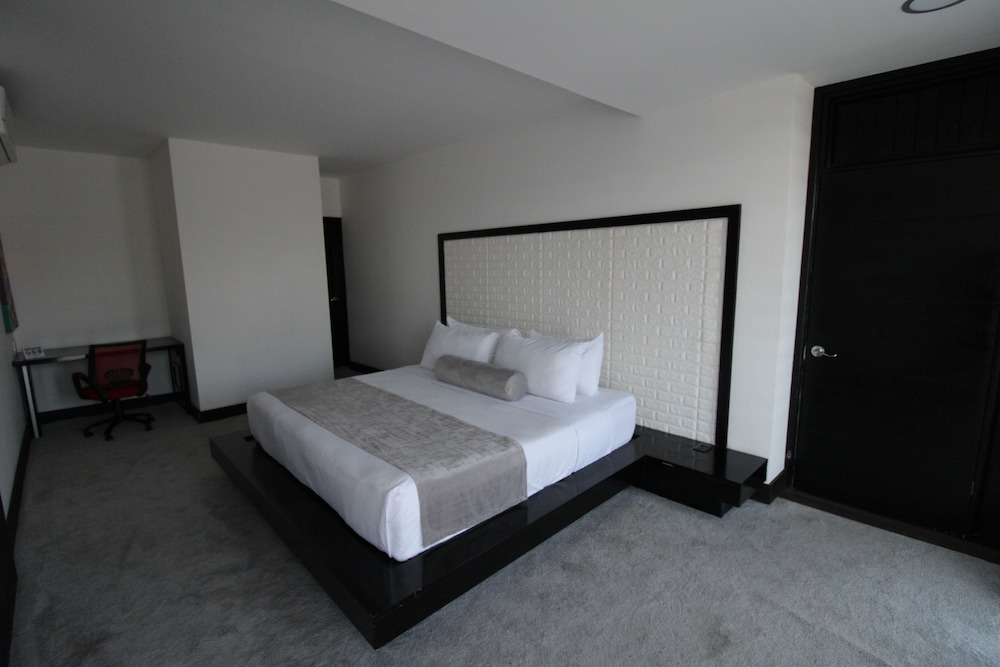 Luxury Room
