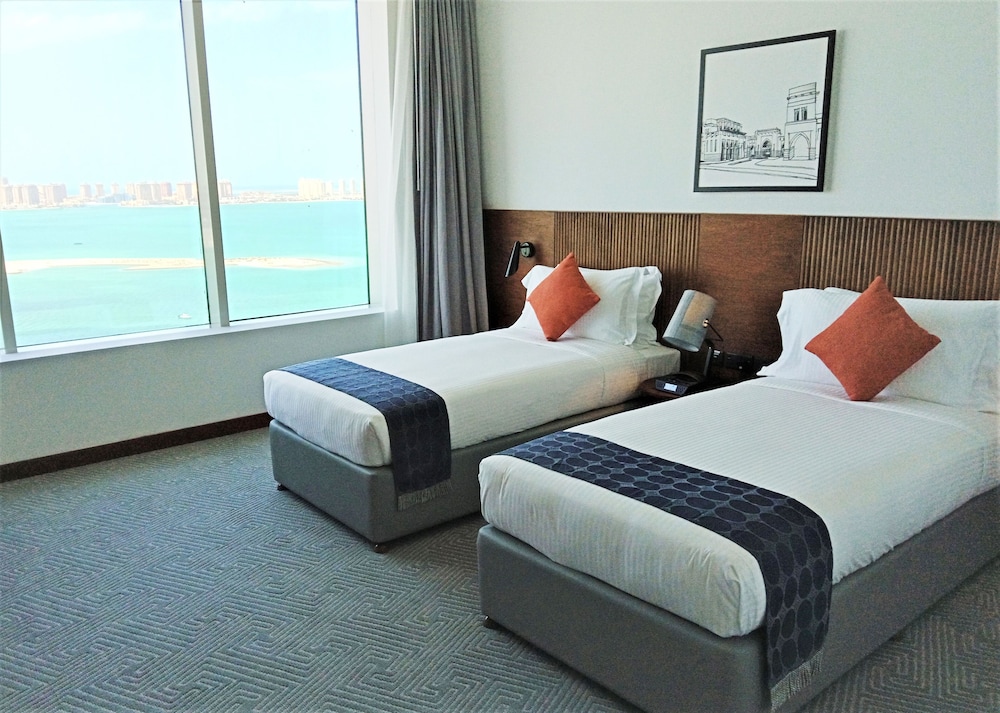 Premier Room, 3 Bedrooms - Photo 9