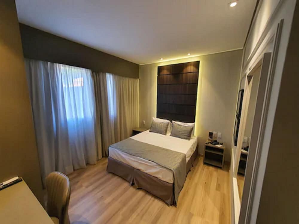 Comfort Room - Photo 1
