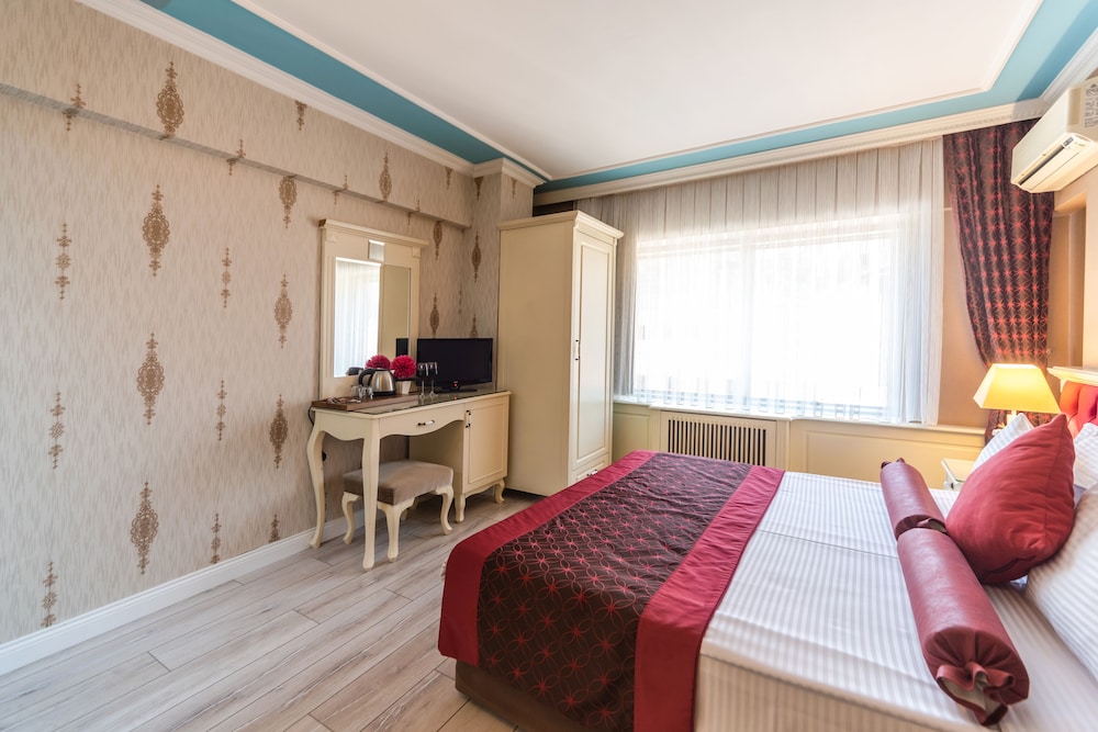 Standard Double Room photo 3