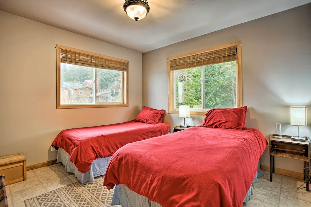 House (4 Bedrooms) photo 1