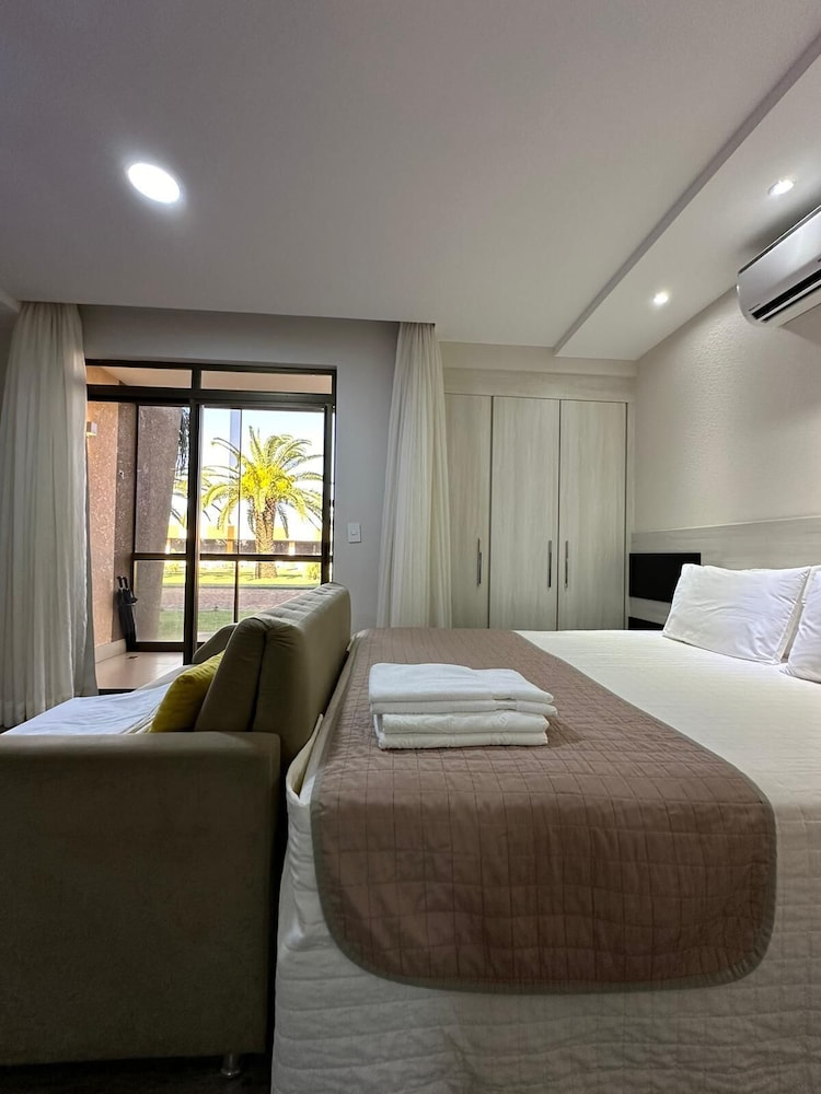 Classic Quadruple Room, Garden View
