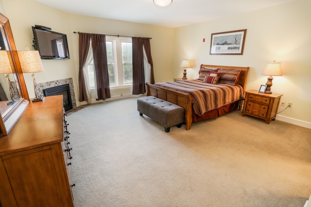 Condo, 3 Bedrooms (Pinnacle) photo 3