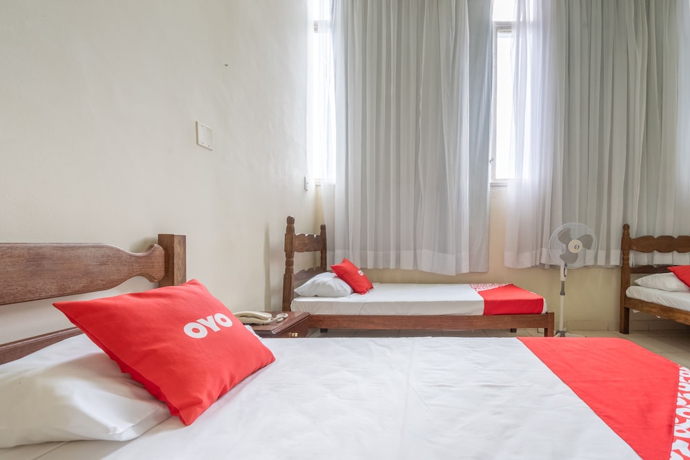 Triple Room, 3 Twin Beds photo 3