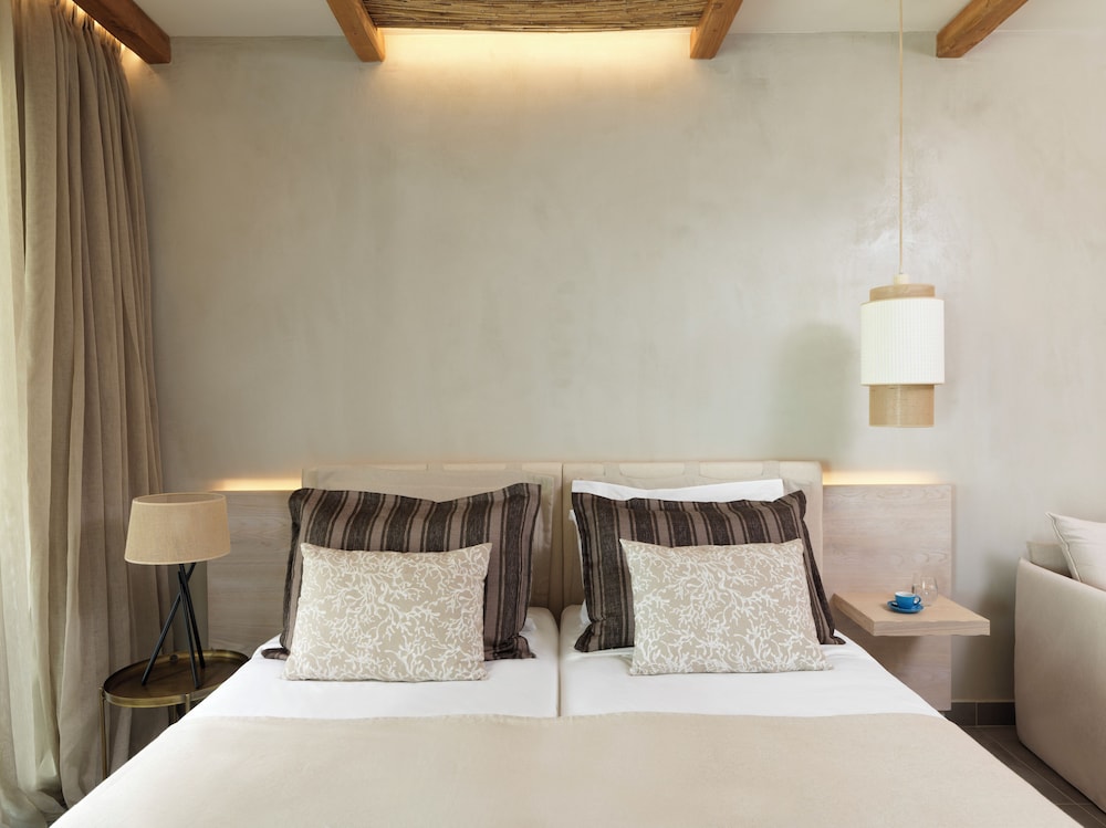 Twin Room, Pool View - Photo 2