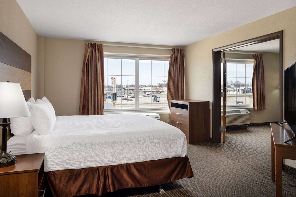 Suite, 1 Bedroom, Non Smoking - Photo 5