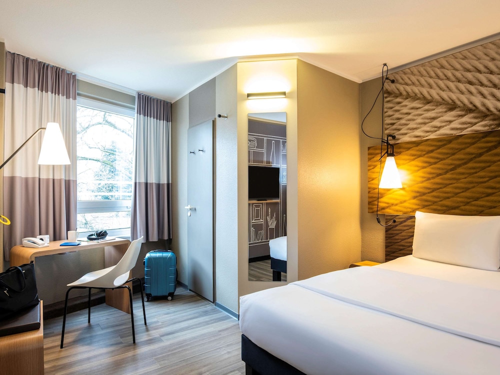Room, 1 Double Bed (New Sleeping Comfort Concept) - Photo 12
