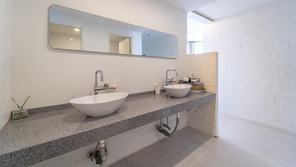 Basic Room, 1 Bedroom (302(Ocean view)) - Photo 6