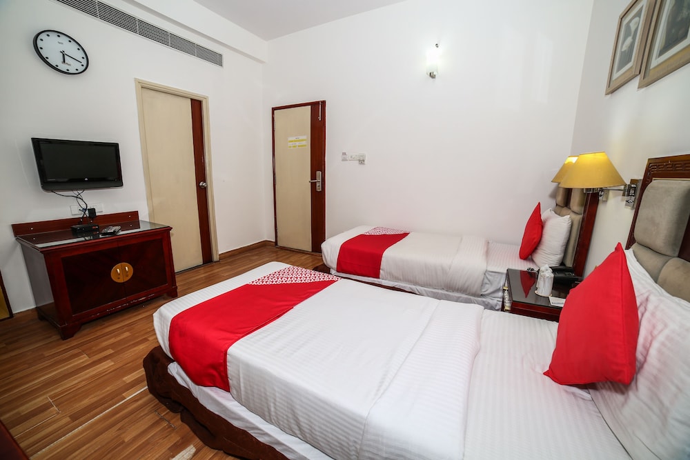 Deluxe Double Or Twin Room, 1 King Bed photo 1