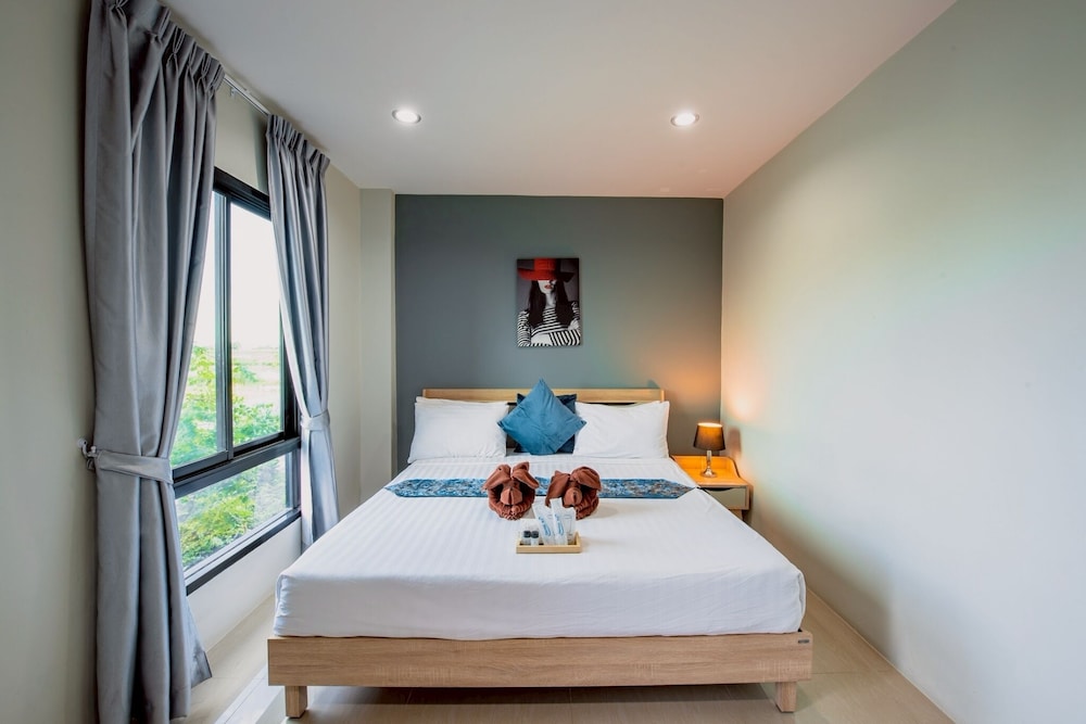 Parkside Deluxe Double Bed - Photo 3