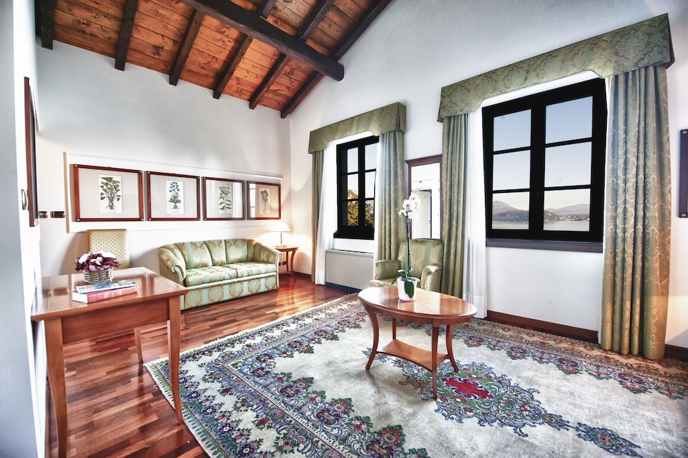 Family Suite, 1 Bedroom, Lake View