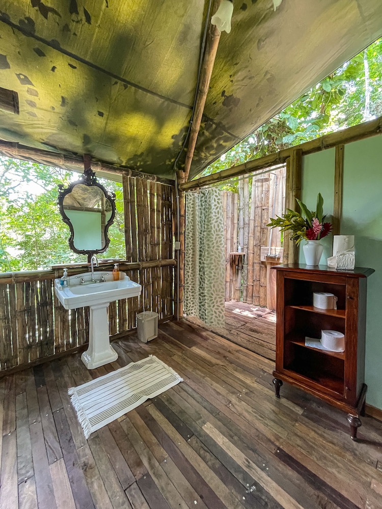 Luxury Tree House, Private Pool, Hill View, photo 6