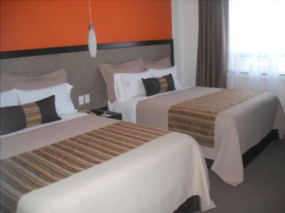 Guest Room Two Beds - Catedral Tower photo 1