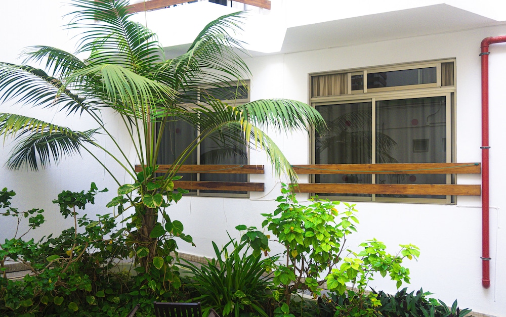 Standard Studio, Garden View, Ground Floor - Photo 6