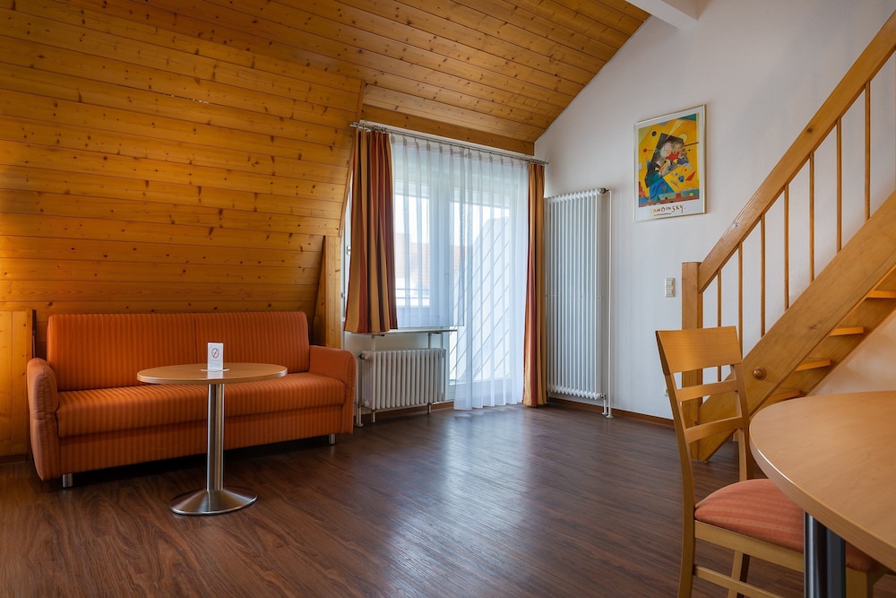 Deluxe Apartment - Photo 3