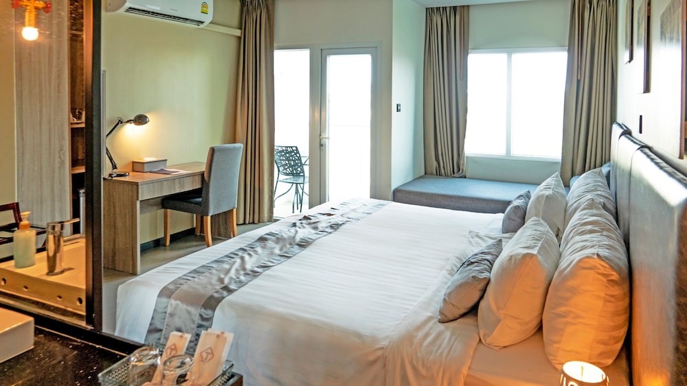 Superior Room, 1 Double Bed, Balcony photo 1