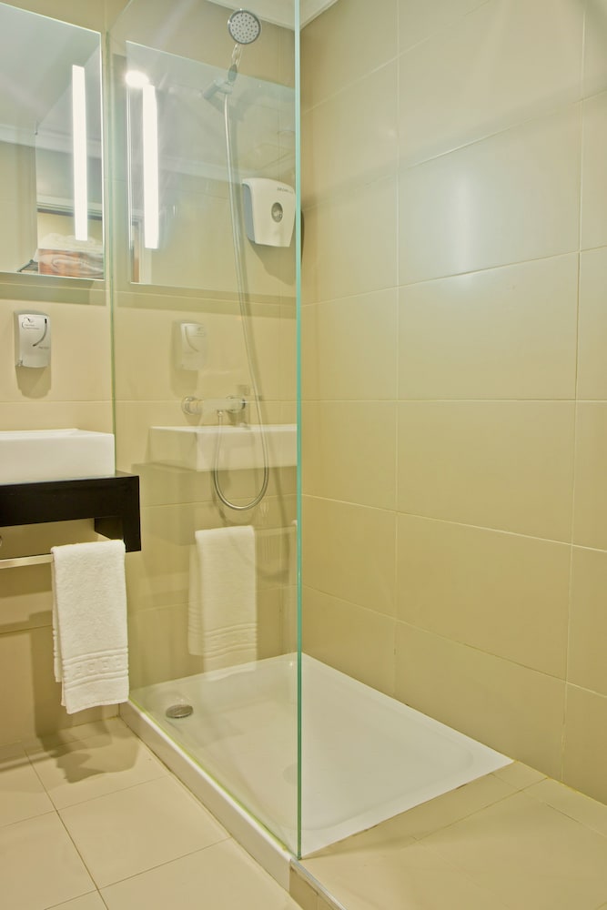 Available room