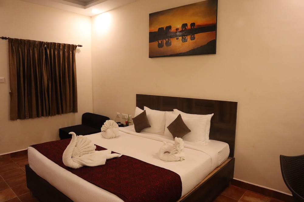 Royal Room photo 1