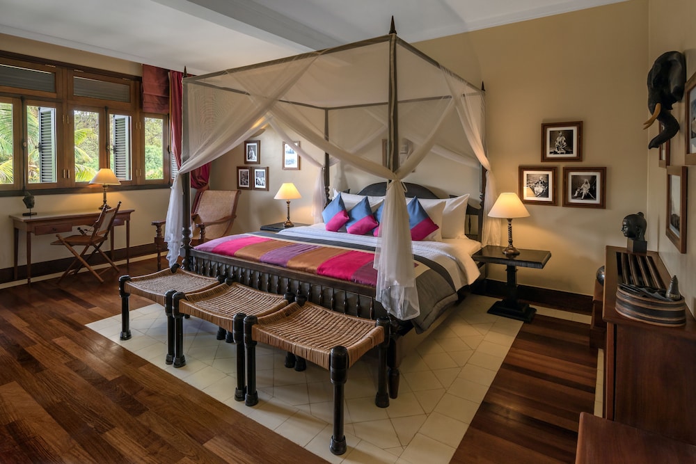 Colonial Suites - Free Round Trip Airport Transfer (6 AM - 22 PM only)