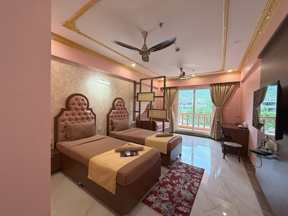 Business Suite Room photo 2