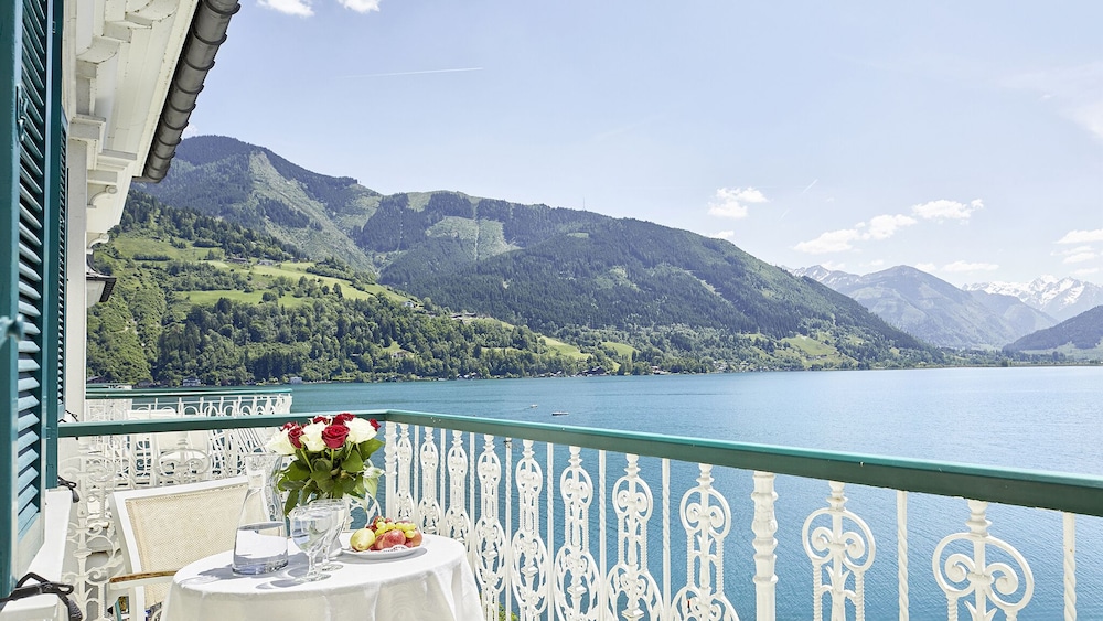 Superior Double Room, Balcony, Lake View - Photo 1