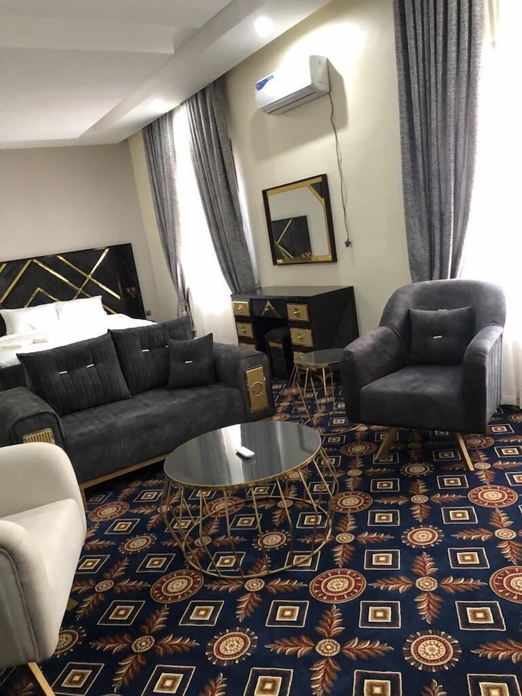 Luxury Room