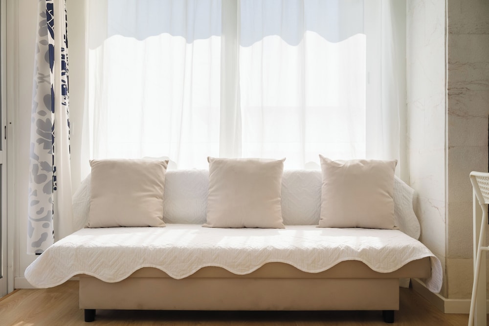 Executive Quadruple Room, 1 Double Bed with Sofa bed, Non Smoking, Terrace photo 3