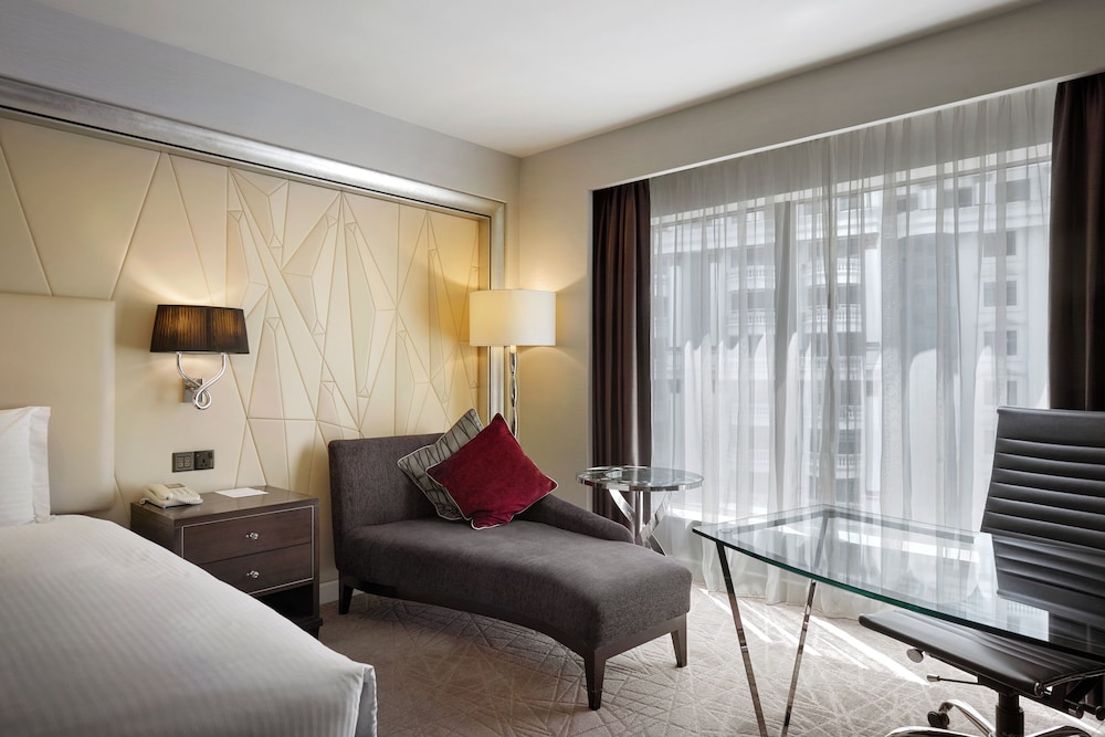 Classic Room, 1 King Bed, City View (Super King)