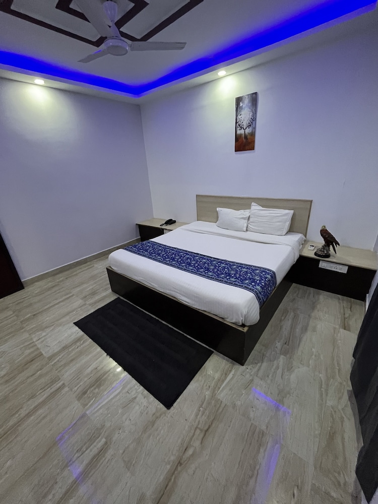 Presidential Room