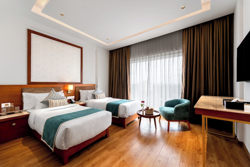 Deluxe Twin Room - Photo 2