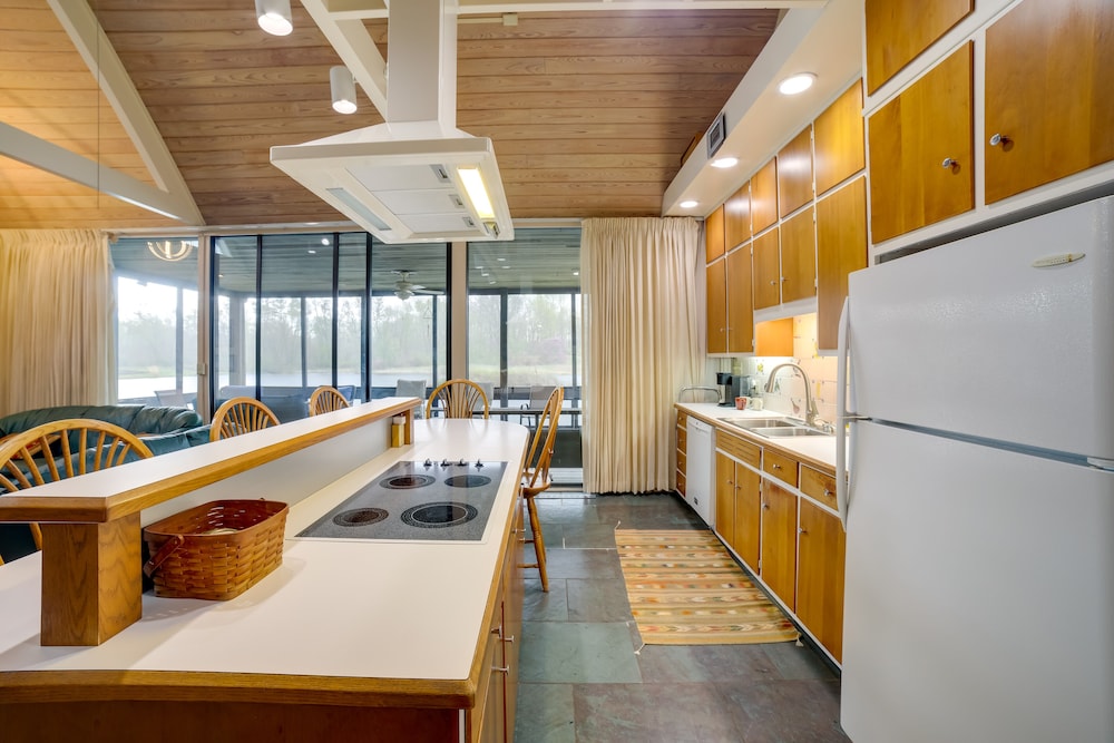 House (4 Bedrooms) photo 2