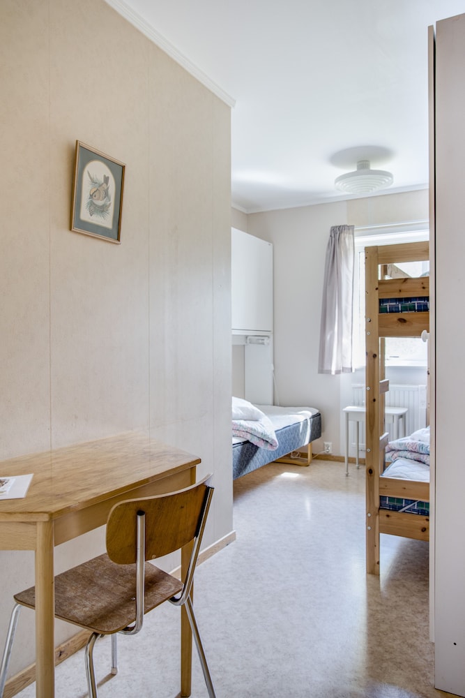 Economy Triple Room, 1 Bedroom photo 1