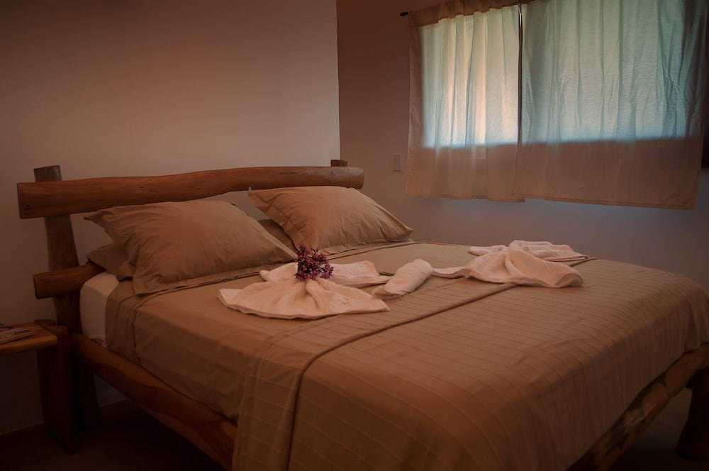 Comfort Double Room, 1 Queen Bed, Beach View photo 3