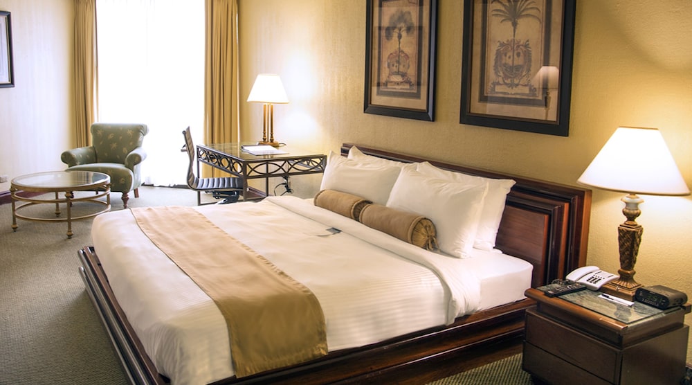 Presidential Suite, 2 Bedrooms (2 King Beds) photo 2
