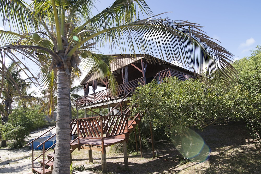 Family Cabin (6A) photo 2