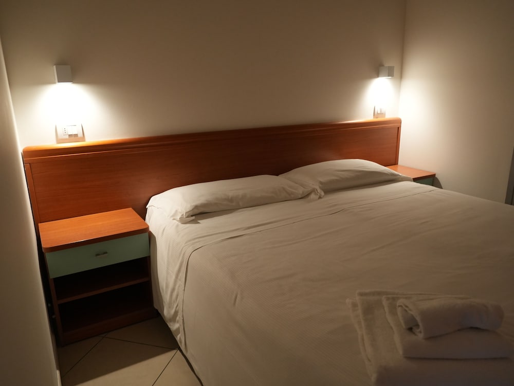 Classic Double or Twin Room, Balcony