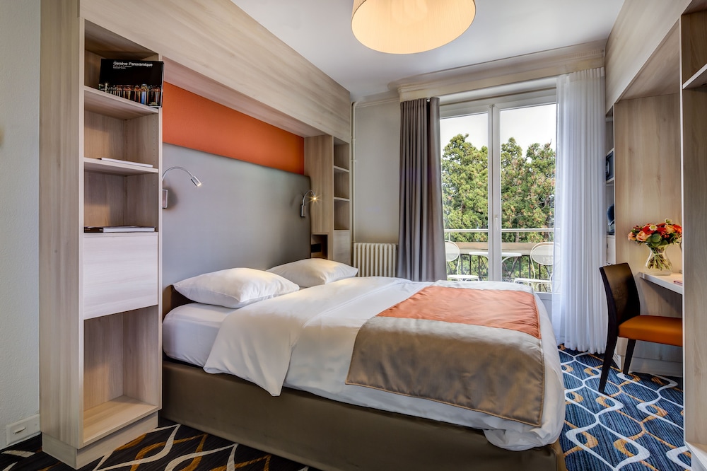 Classic Room, 1 Queen Bed - Photo 2