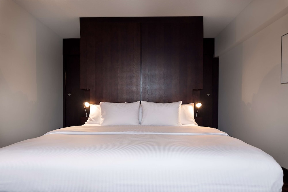 Presidential Suite, 1 Double Bed, Kitchenette, Sea View photo 2