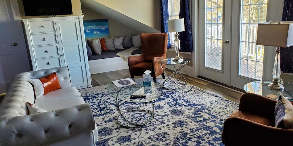First Mate's Suite photo 2