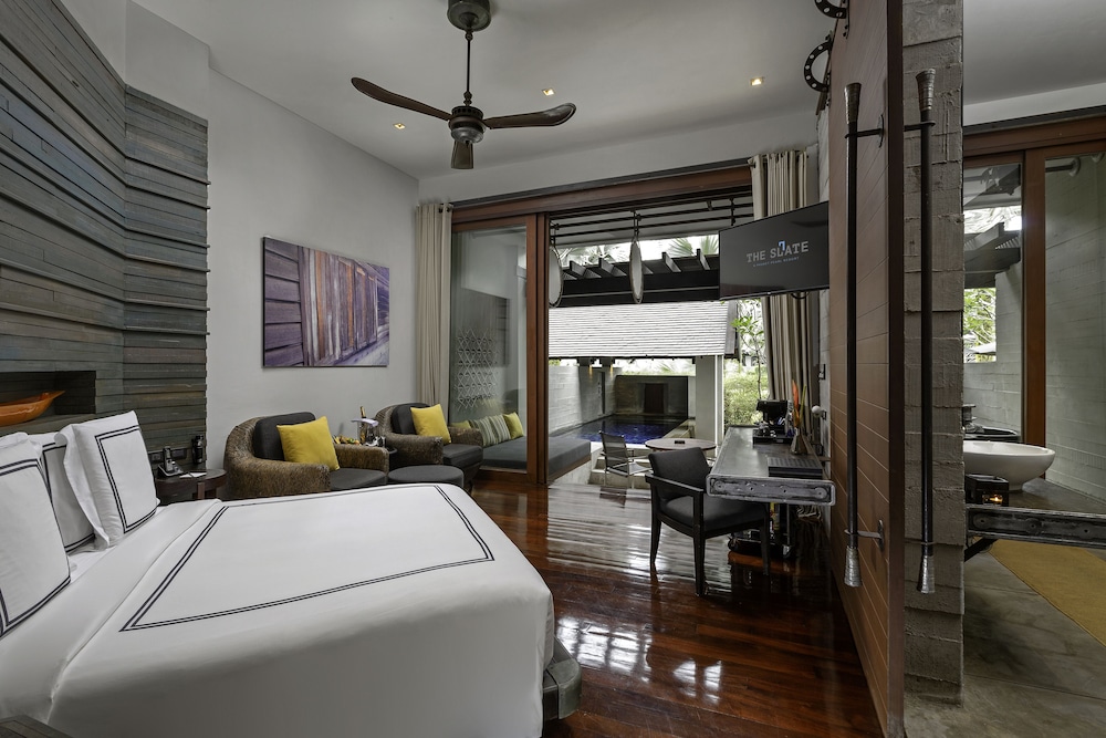 Private Pool Suite - Photo 4