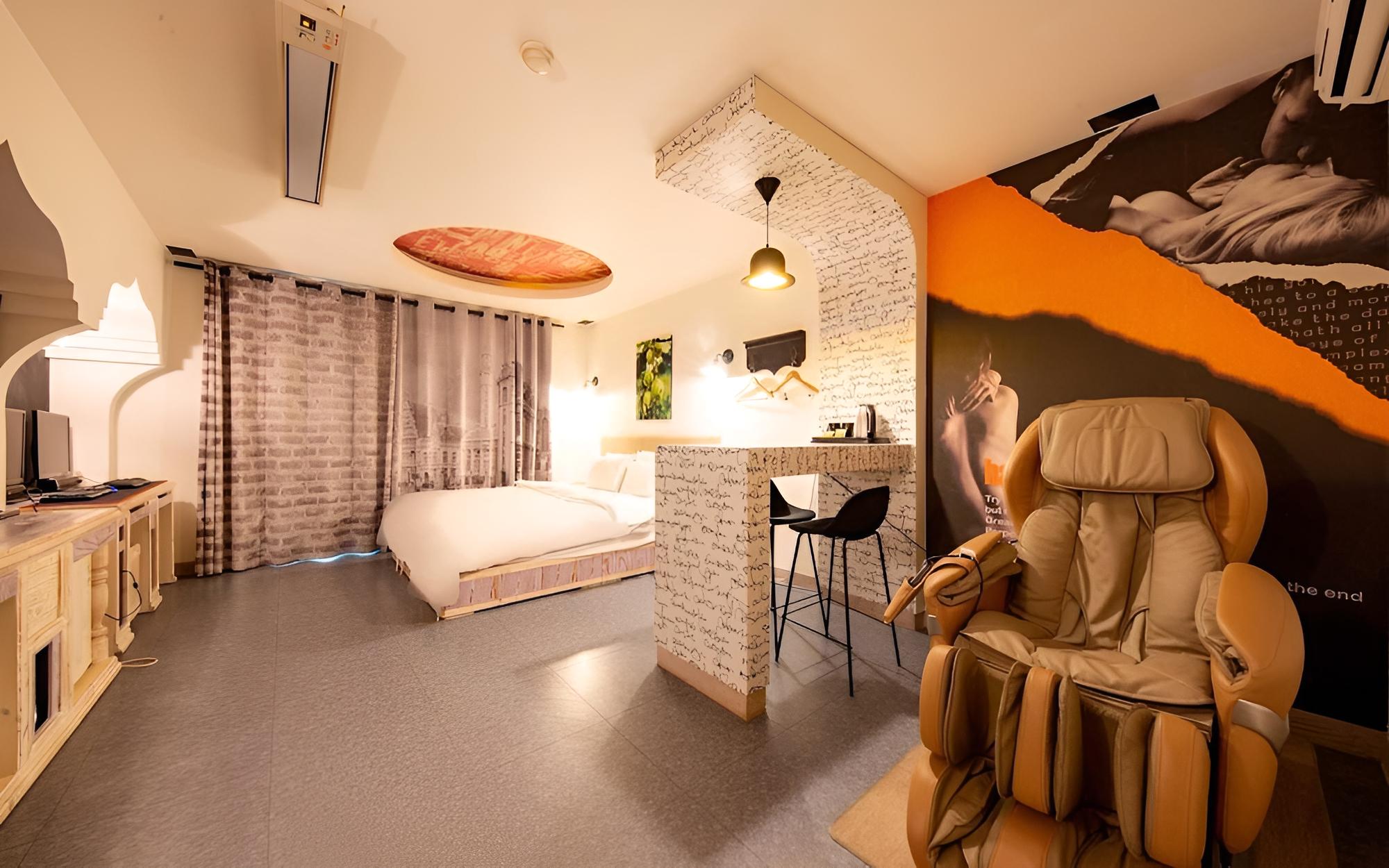 Room (Terrace (massage chair)) photo 1