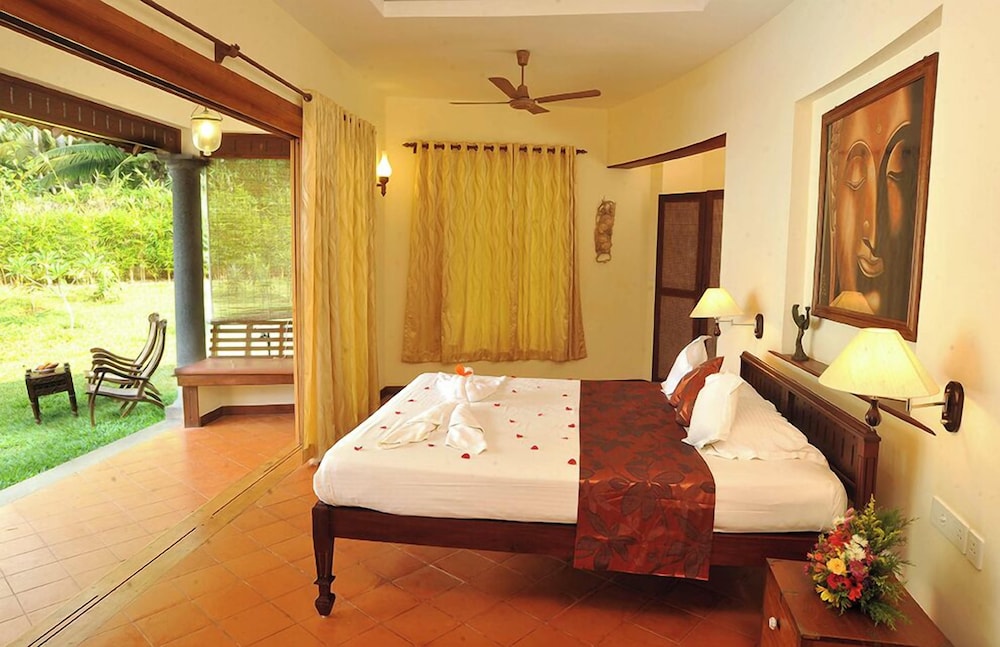 Deluxe Double or Twin Room, Beach View