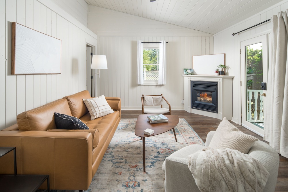 Standard Cottage