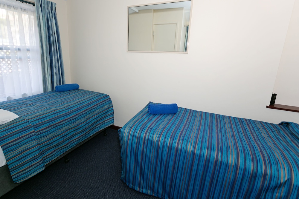 Three-Bedroom Apartment - Photo 1