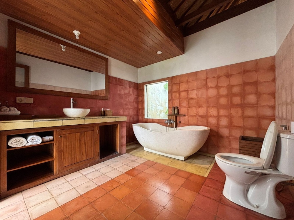 Villa - Photo 5