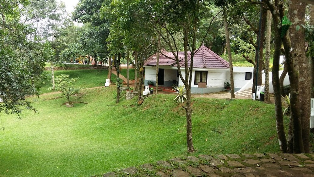 Deluxe Cottage, Garden View photo 1