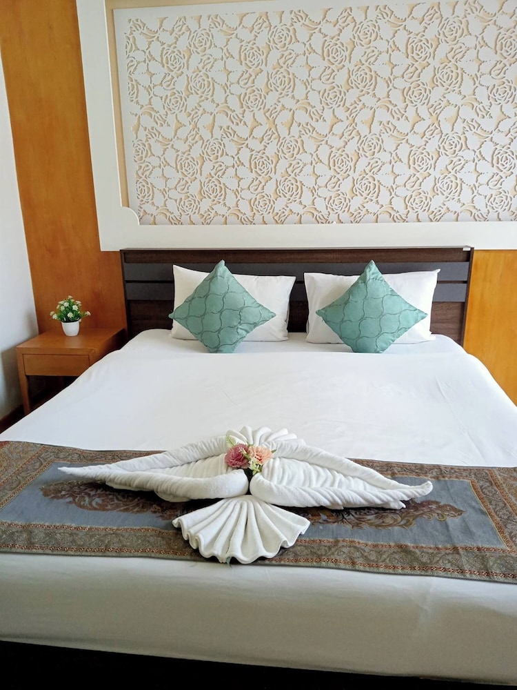 Standard Double Room, Balcony - Photo 17
